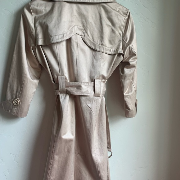 Champagne-colored satin trench coat, sz S - Picture 4 of 7